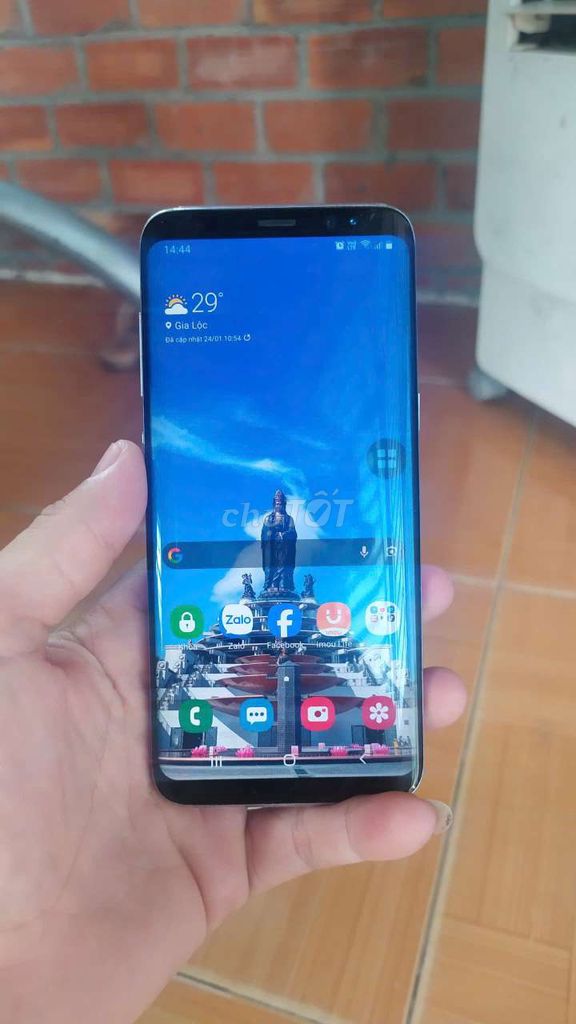 Samsung Galaxy S8 Đen Nguyên zin. Mua bán Điện thoại tại Huyện Trảng Bàng Tây Ninh được đăng bởi Phong Pham hình 1