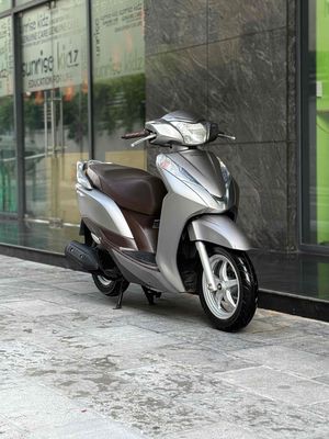 Lead bản đặc biệt Bạc nhám chất lượng Nguyên 29D2. Mua bán Xe máy tại Quận Ba Đình Hà Nội được đăng bởi Xe Máy Nam Thi