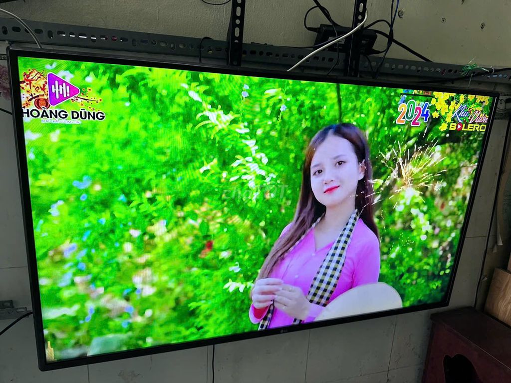 SMART TV LG 49in4K WIFI siêu mỏng đẹp long lanh