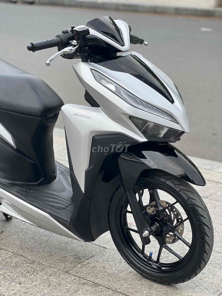 Honda Vario 125 2020 Bạc Đen Smartkey. Mua bán Xe máy tại Quận 11 Tp Hồ Chí Minh được đăng bởi Hưng Từ hình 6