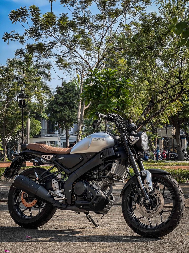 cần bán Yamaha Xsr155