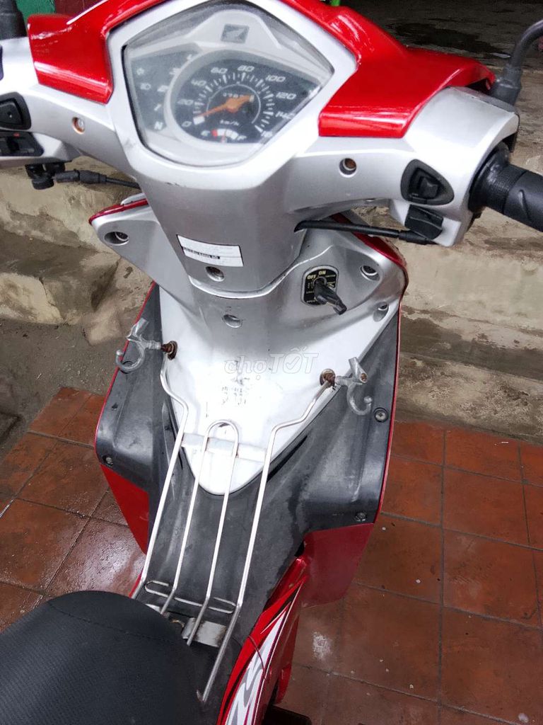 Honda Wave RSX Đỏ Bạc Đã sử dụng. Mua bán Xe máy tại Thành phố Huế Thừa Thiên Huế được đăng bởi hường hình 6