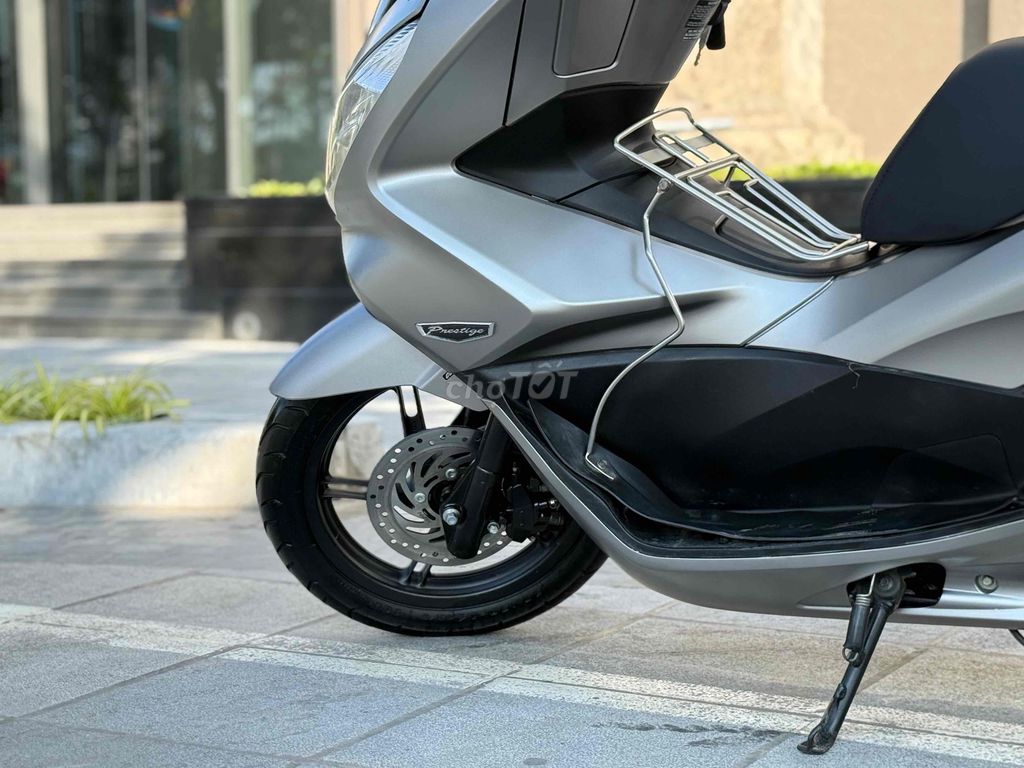 Honda PCX125 Classic 2015 Bạc Nhám Đẹp Nguyên. Mua bán Xe máy tại Quận Ba Đình Hà Nội được đăng bởi Xe Máy Nam Thi hình 17