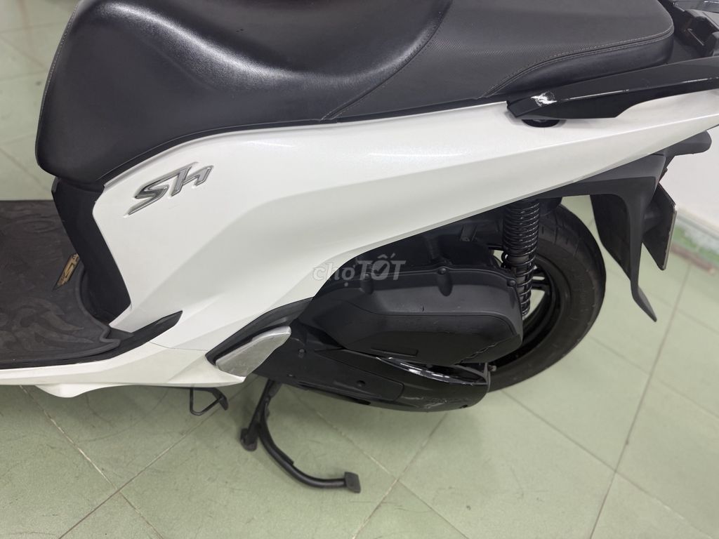 SH mẫu ưng mắt , đẹp nhất , rin chính chủ. Mua bán Xe máy tại Huyện Trảng Bom Đồng Nai được đăng bởi Trần đình trung  hình 3