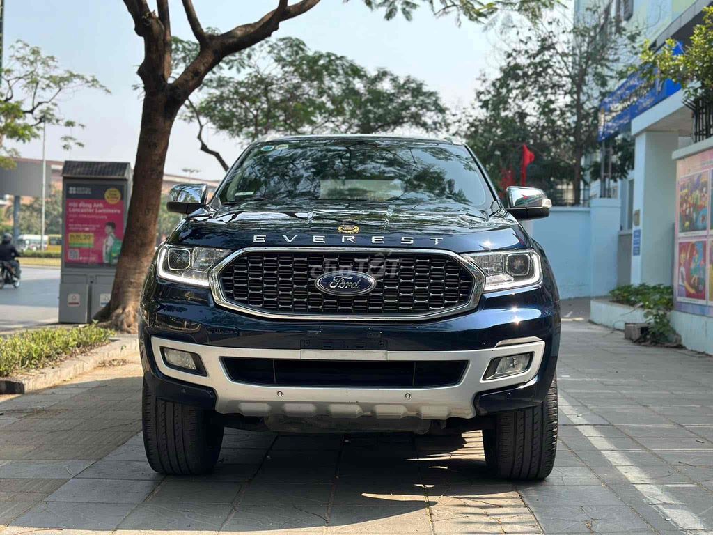 Ford Everest 2021 Titanium 2.0L AT 4x2 zin 100%