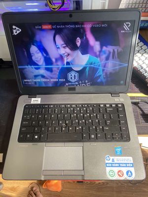 Laptop i7 th4/4gb/128gb