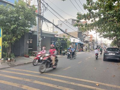 Bán nhà Mặt Tiền Phú Châu Thủ Đức 76m2, 2 tầng, HĐ thuê 15tr