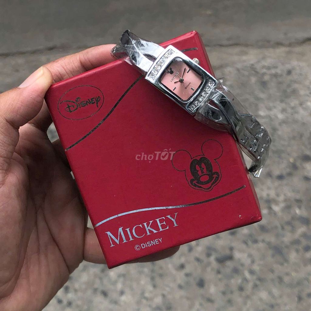 Đồng hồ mickey kute