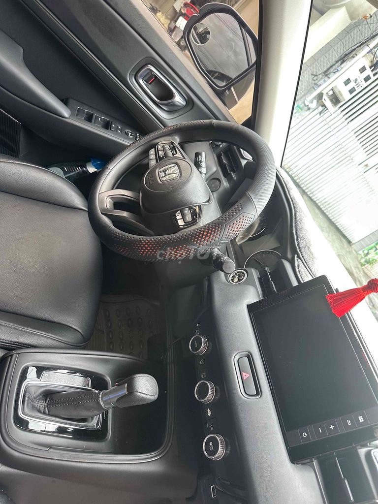 Honda HR-V 2023 G - 20000 km xe zin 100%. Mua bán Ô tô tại Huyện Đức Trọng Lâm Đồng được đăng bởi thảo nguyễn hình 7