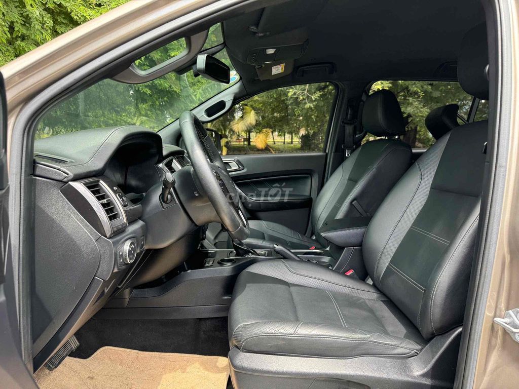 ✅Everest Titanium 2.0L 4x2 2019-64000km- 1 Đời Chủ. Mua bán Ô tô tại Quận Tân Phú Tp Hồ Chí Minh được đăng bởi Đạt Ford Bến Thành hình 4