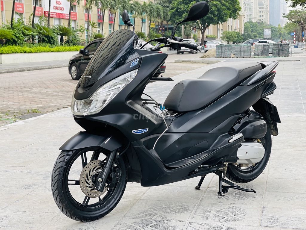 HONDA PCX ĐỜI MỚI ĐEN SẦN CHÍNH CHỦ 2020. Mua bán Xe máy tại Quận Nam Từ Liêm Hà Nội được đăng bởi MAI HÒA hình 3