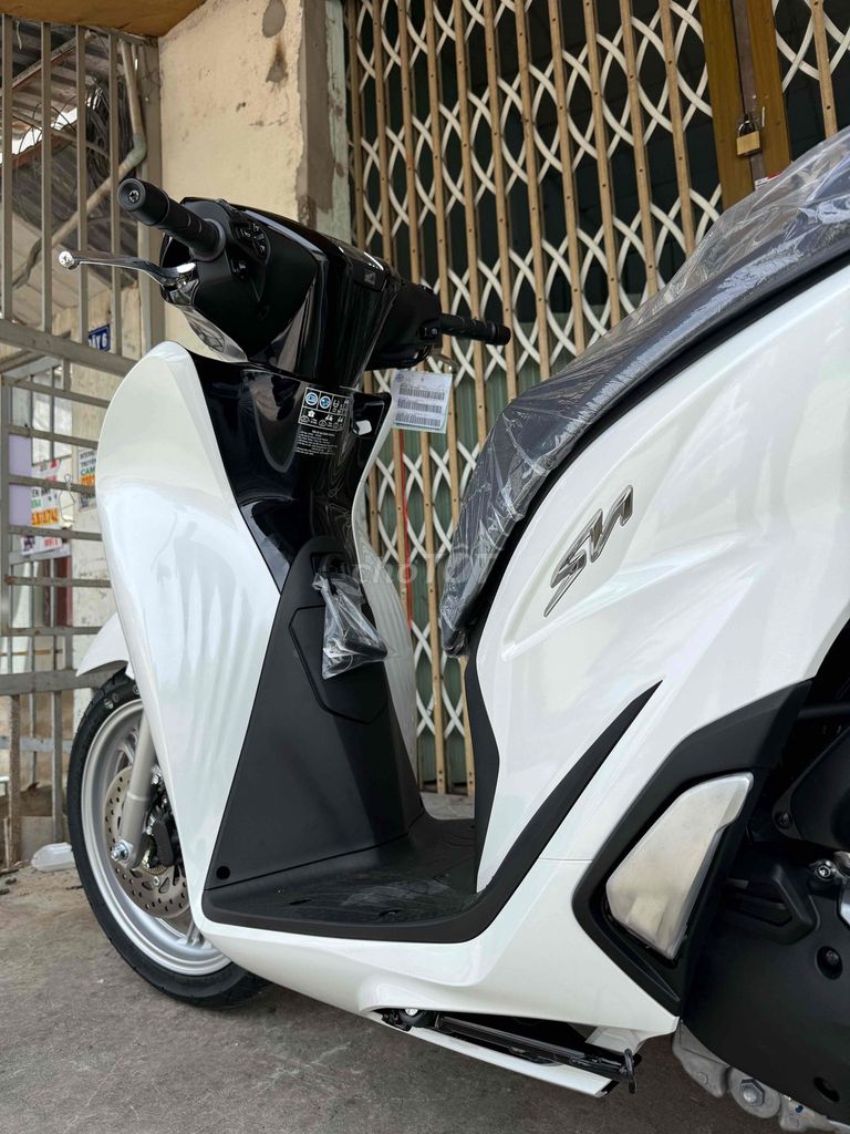 Sh125i Trắng ABS 2025 Mới. Mua bán Xe máy tại Huyện Nhà Bè Tp Hồ Chí Minh được đăng bởi MM hình 4