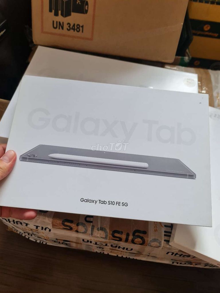 Samsung Galaxy Tab S10 FE 5G 12/256 mới ngyên seal. Mua bán Máy tính bảng tại Quận Tân Bình Tp Hồ Chí Minh được đăng bởi Sơn hình 1