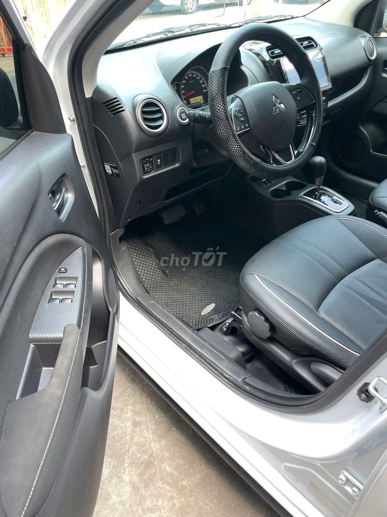 Mitsubishi Attrage 2024 Premium 1.2 CVT - 12000 km. Mua bán Ô tô tại Thành phố Thủ Đức Tp Hồ Chí Minh được đăng bởi Quang Tương hình 5