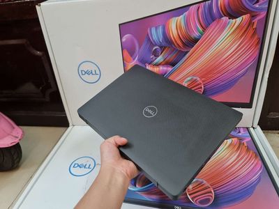 DELL COR I7 8625 RAM 8G SSD 256g. Máy 2vga