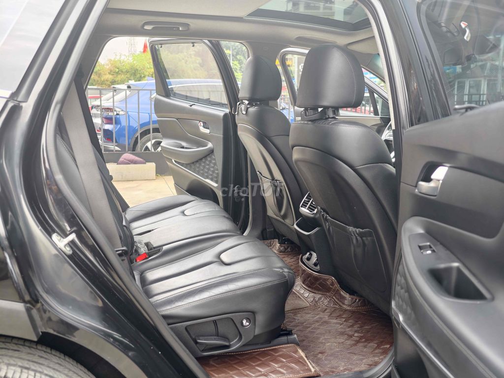 HYUNDAI SANTAFE 2019 MÁY DẦU BẢN ĐẶC BIỆT MÀU ĐEN. Mua bán Ô tô tại Quận Long Biên Hà Nội được đăng bởi BON AUTO hình 8
