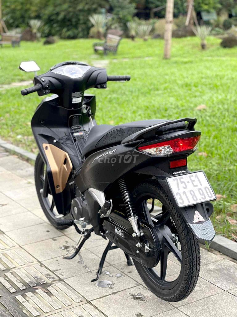 bán future mới mua hơn tháng mới 99,99% odo 800 km. Mua bán Xe máy tại Thành phố Huế Thừa Thiên Huế được đăng bởi phan bá tịnh hình 4