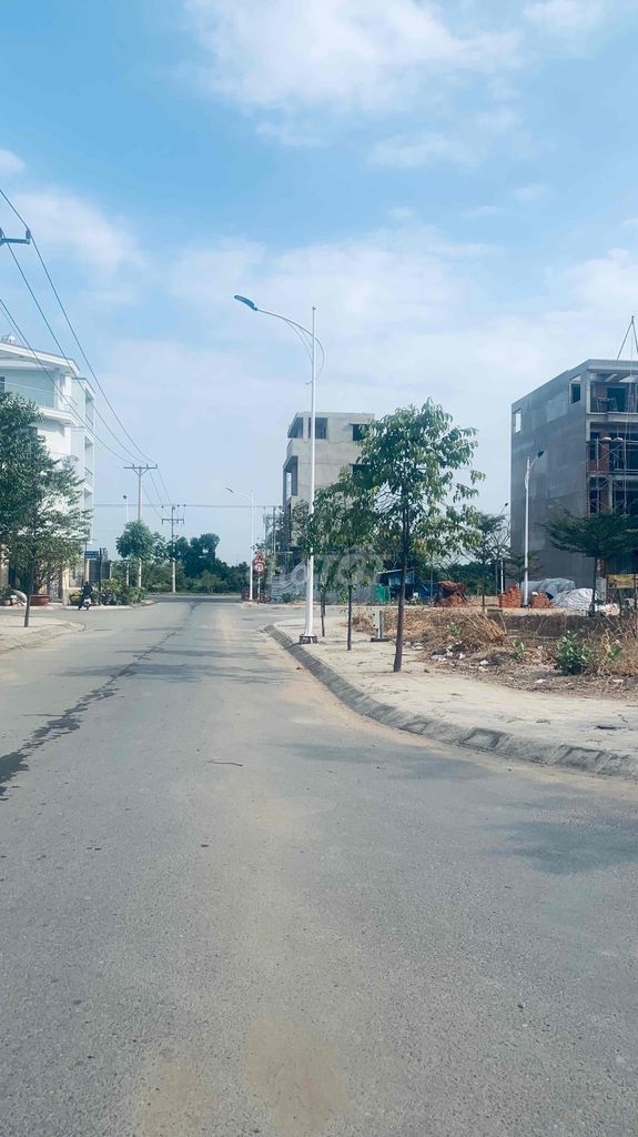 kdc vĩnh phú 1 giai đoạn 2 -DT:5x15- 75m2-80m2- giá 2ty -***