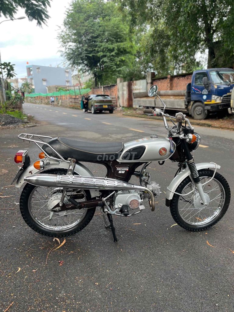 cần Bán Xe CL 50 , máy vọt chạy bóc , máy 100cc. Mua bán Xe máy tại Thành phố Thủ Đức Tp Hồ Chí Minh được đăng bởi Lê Trung Tín hình 1