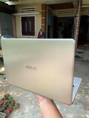 Thanh lý laptop Asus i3 - 8130u  Ram 4G Ssd 128G
