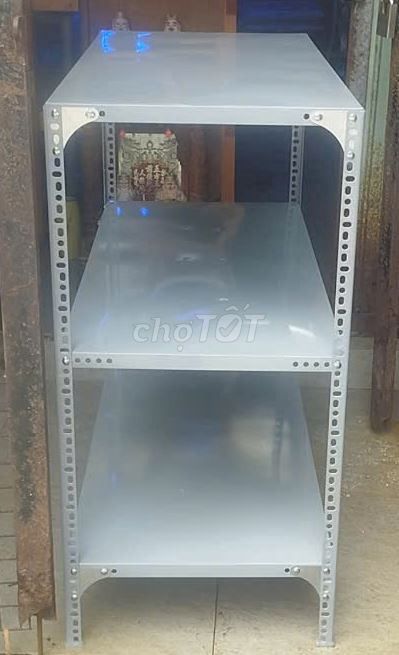 Kệ sắt V lỗ 3 tầng 100x50x120cm Xám. Kệ cao 1.2m. Mua bán Tủ, kệ gia đình tại Quận Bình Tân Tp Hồ Chí Minh được đăng bởi Kệ Thép V Lỗ Đa Năng hình 1