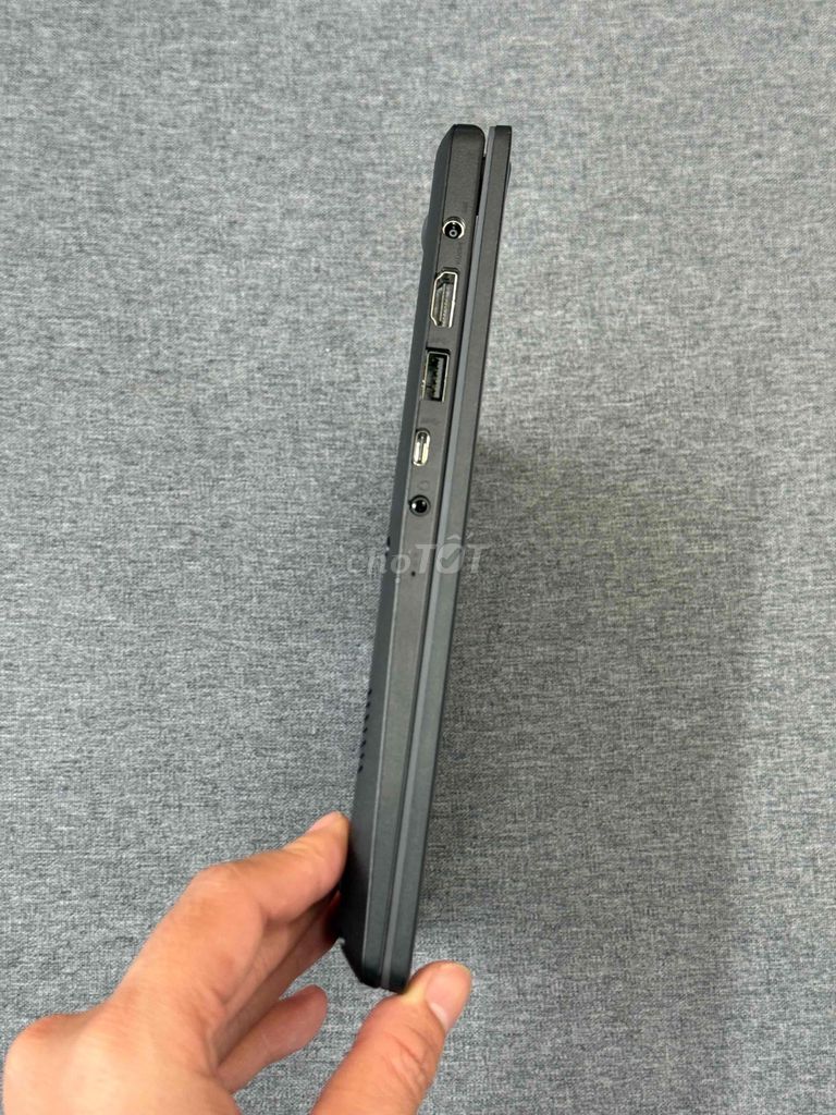 MSI Modern 14 I5-1235U/16GB/512GB Bh 2027 14In FHD. Mua bán Laptop tại Quận Ninh Kiều Cần Thơ được đăng bởi Quý Mobile Cần thơ hình 3