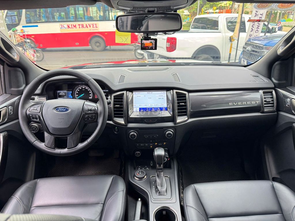 FORD EVEREST 2020 TITANIUM 4X4 SIÊU LƯỚT. Mua bán Ô tô tại Quận 3 Tp Hồ Chí Minh được đăng bởi Duy Vỹ hình 8