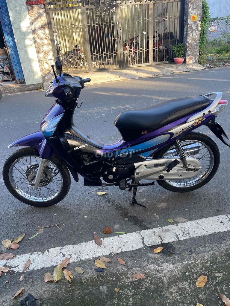 Honda Future 2 màu Tím biển 65. Mua bán Xe máy tại Quận Cái Răng Cần Thơ được đăng bởi Cầm Đồ Minh Tấn hình 6