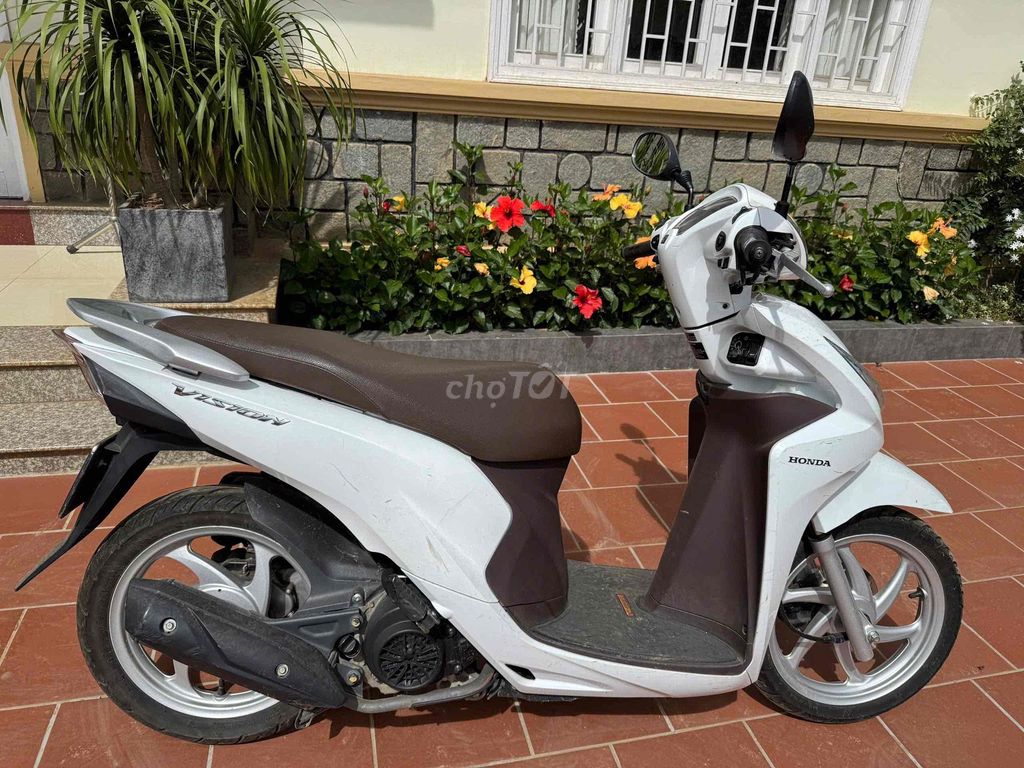 Cần bán 3 xe Honda Vision 2019 mới 98%. Mua bán Xe máy tại Thành phố Đà Lạt Lâm Đồng được đăng bởi Giang hình 8