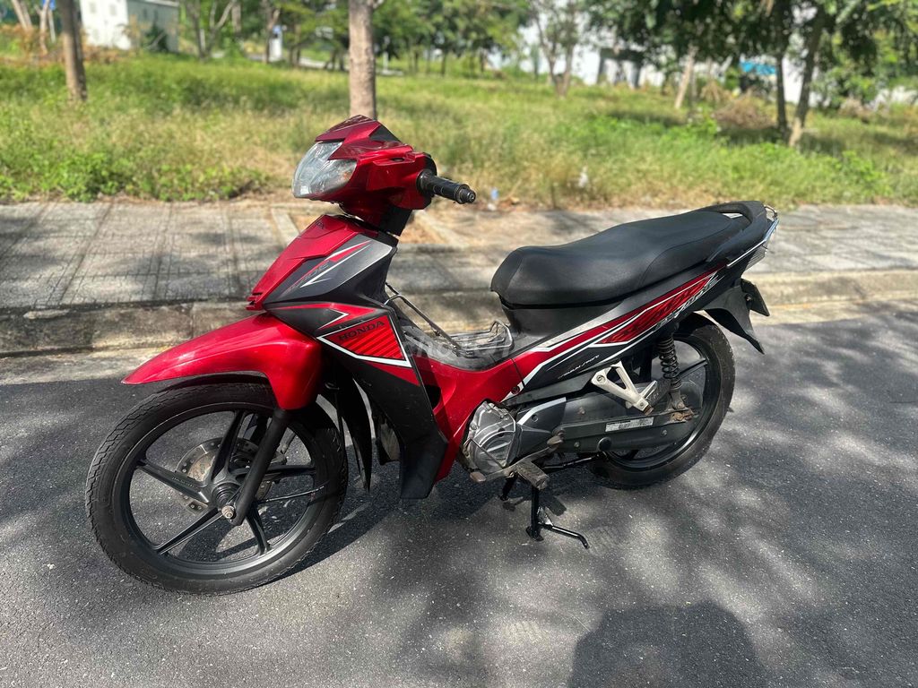 Honda Wave Blade Đỏ đen Thể thao. Mua bán Xe máy tại Thành phố Nha Trang Khánh Hòa được đăng bởi Thế Hiệp hình 1