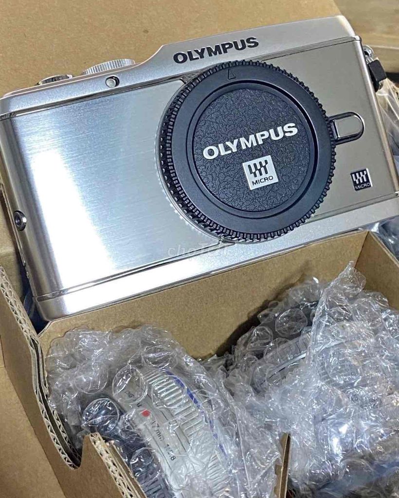 Máy ảnh Olympus E-P3 Bạc Nhật Bản Mới. Mua bán Máy ảnh, Máy quay tại Huyện Trà Ôn Vĩnh Long được đăng bởi HỒNG THÚY hình 1