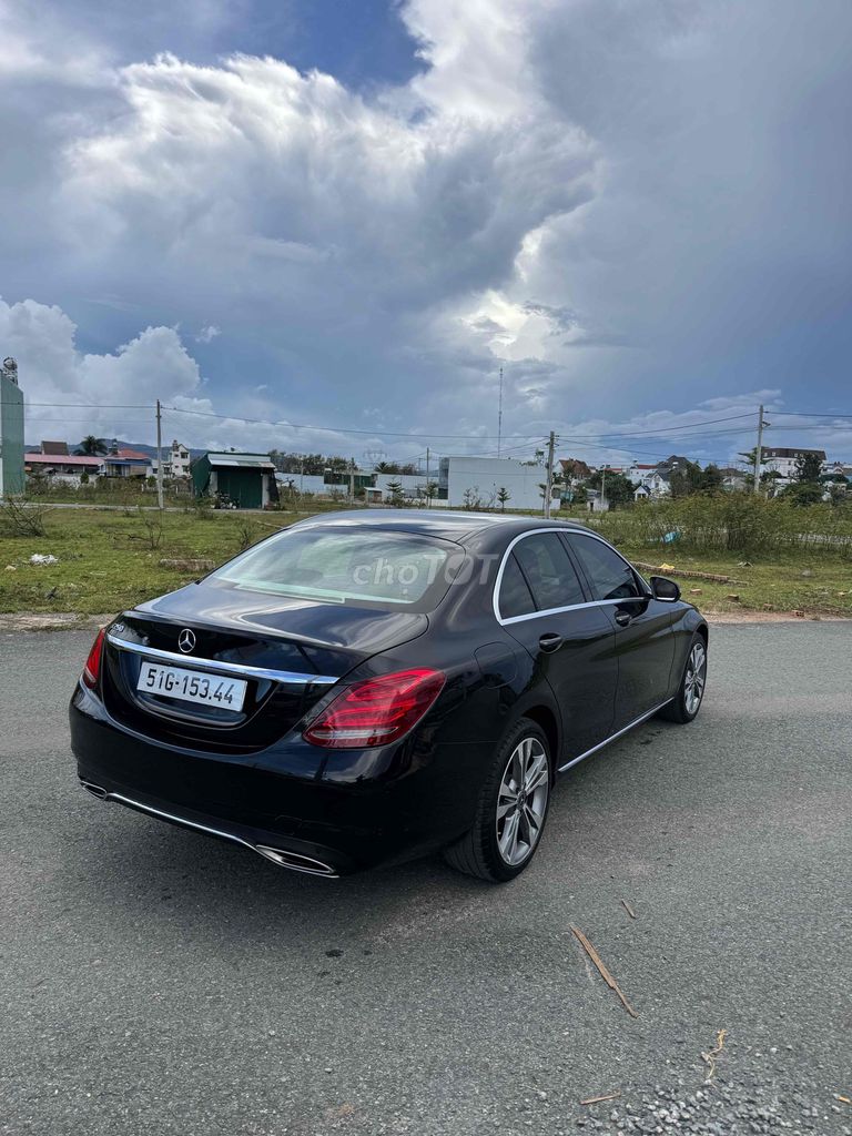 Mer 2018 C250 Exclusive. Mua bán Ô tô tại Thành phố Thủ Đức Tp Hồ Chí Minh được đăng bởi huy hình 6
