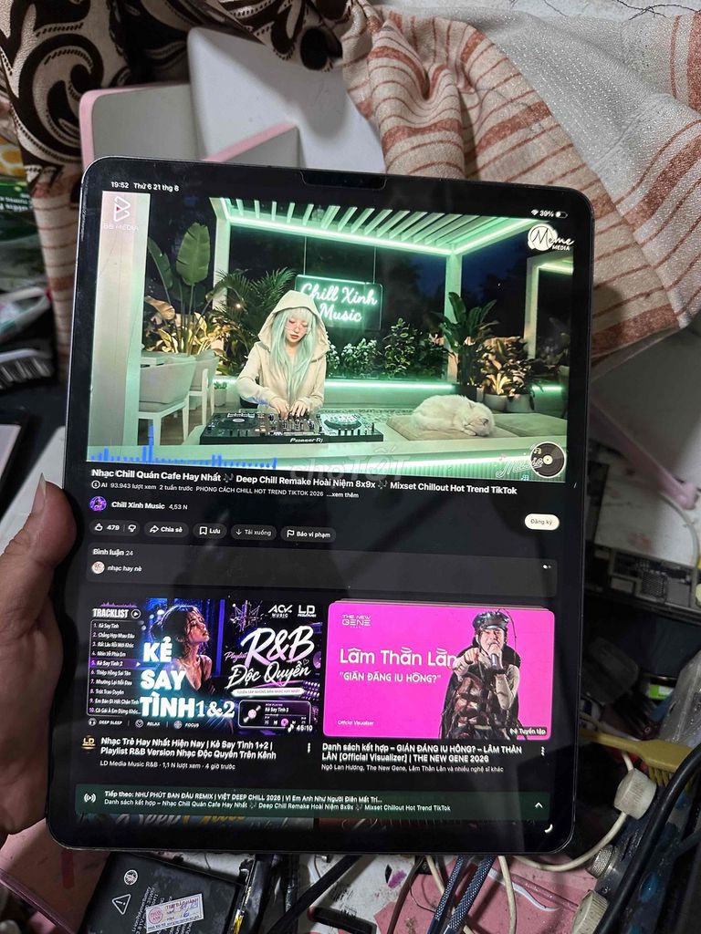 Apple iPad Pro 2020 Xám Mất Face ID, sọc nhẹ. Mua bán Máy tính bảng tại Quận Bình Thạnh Tp Hồ Chí Minh được đăng bởi nguyenphong hình 1