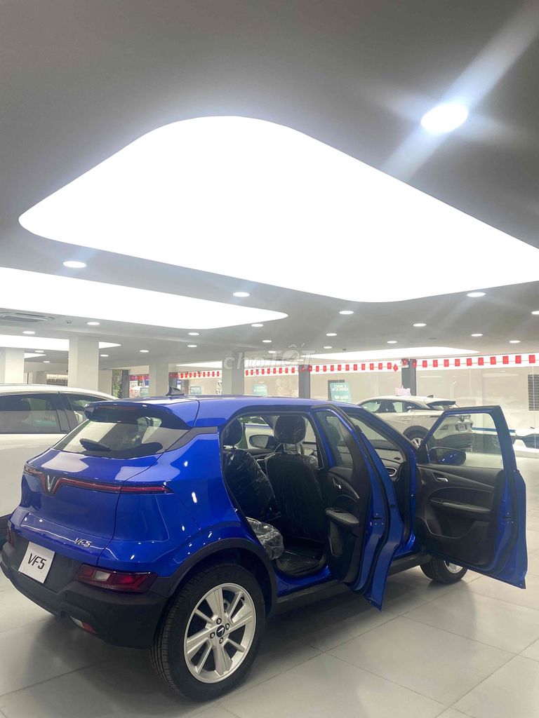 VF5 TRẢ TRƯỚC 0 ĐỒNG .HỖ TRỢ 100% .ƯU ĐÃI GẦN 60TR. Mua bán Ô tô tại Thành phố Thủ Đức Tp Hồ Chí Minh được đăng bởi Tuyền VinFast hình 2