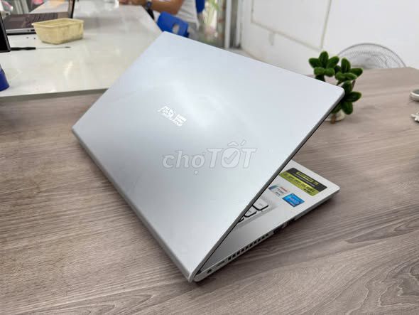Asus Vivobook X415 Ci5-1135G7 14 inch 8GB/256GB. Mua bán Laptop tại Quận 1 Tp Hồ Chí Minh được đăng bởi Hội Đồ Điện Tử hình 1