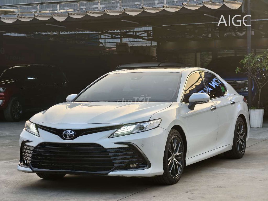 TOYOTA CAMRY 2.5Q 2022 MÀU TRẮNG. Mua bán Ô tô tại Quận Long Biên Hà Nội được đăng bởi BON AUTO hình 2