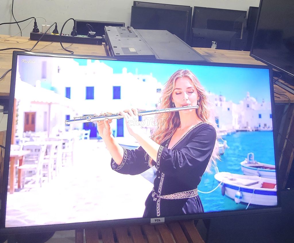 Tivi TCL Đen Like New. Mua bán Tivi, Âm thanh tại Quận Liên Chiểu Đà Nẵng được đăng bởi vu vo van hình 1