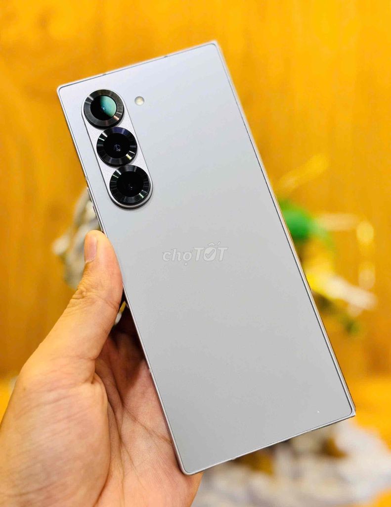 Samsung Z Fold6 256GB Bạc 99%. Mua bán Điện thoại tại Quận 10 Tp Hồ Chí Minh được đăng bởi Trần Như Ngọc hình 1