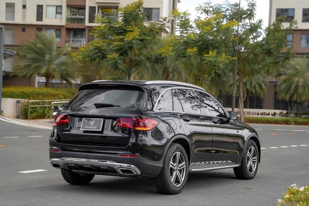 Mercedes_GLC200 (V1) Sx 2022 Bao Bank 90%. Mua bán Ô tô tại Quận 7 Tp Hồ Chí Minh được đăng bởi PHÁT ĐẠT LUXURY CAR hình 11