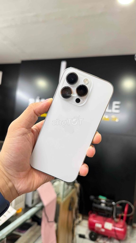 iPhone 14 Pro 128GB - Pin mới 100%. Mua bán Điện thoại tại Quận Bình Thạnh Tp Hồ Chí Minh được đăng bởi Phan Việt hình 1