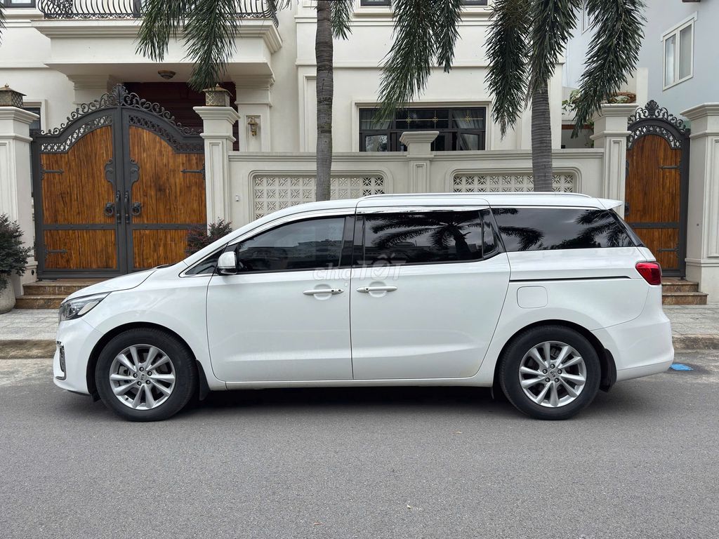 KIA SEDONA 2.2 DATH CRDi "LUXURY". Mua bán Ô tô tại Thành phố Thủ Đức Tp Hồ Chí Minh được đăng bởi Thành hình 3