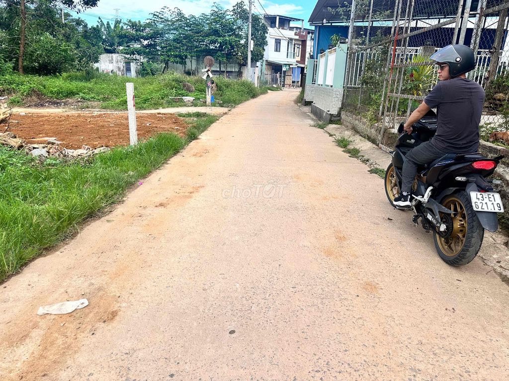 Bán lô đất 400m2 đất ở hoàn toàn tại Xuân Phú. Mua bán đất tại Huyện Hòa Vang Đà Nẵng được đăng bởi Q Trâm  hình 2