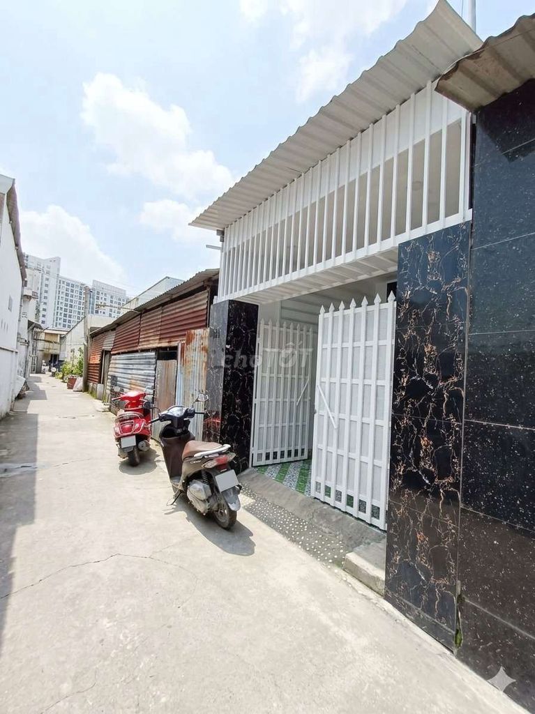 Аренда · 2 комн. · 60 м² · Quận 12, ул. Đường Thạnh Xuân 13