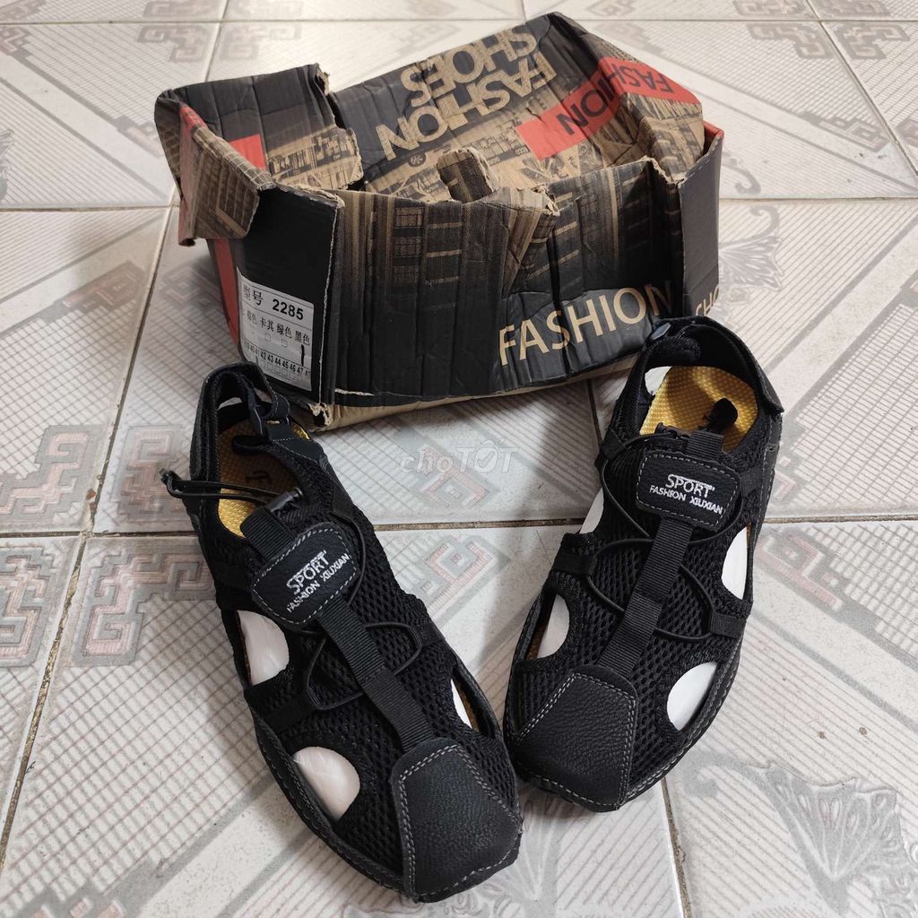 Sandal Nam Đen Size 41 Mới. Mua bán Giày dép tại Quận 3 Tp Hồ Chí Minh được đăng bởi Bán hàng lạ hình 1