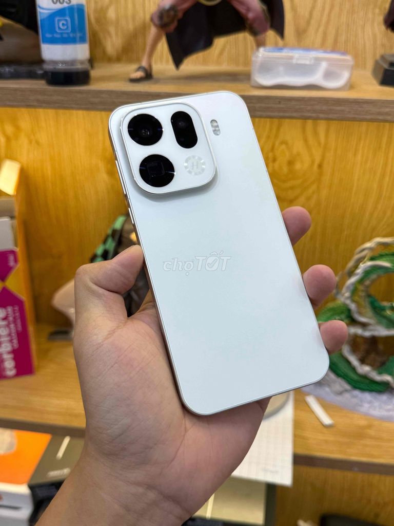 Oppo Find X9 Pro 256GB Trắng. Mua bán Điện thoại tại Quận 10 Tp Hồ Chí Minh được đăng bởi Hậu Lưu hình 1