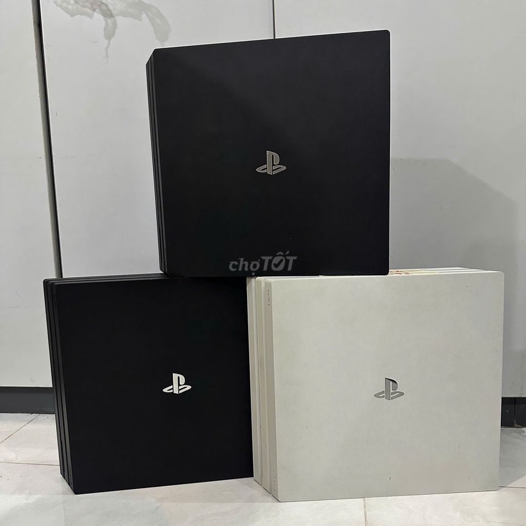 Máy chơi game PS4 Pro 1TB Đen. Mua bán Thiết bị chơi game tại Quận 10 Tp Hồ Chí Minh được đăng bởi MộcPhạmWeGames hình 1