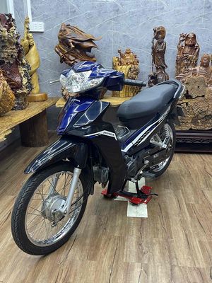 Wave blade 2024 chính chủ biển SG xe như mới