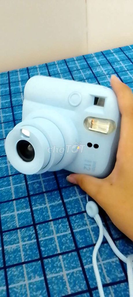 Máy ảnh Fujifilm Instax Mini 12 Xanh. Mua bán Máy ảnh, Máy quay tại Thành phố Nha Trang Khánh Hòa được đăng bởi Phạm Anh Khôi Trần hình 1