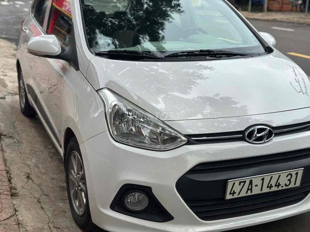 Hyundai Grand i10 2015 Grand 1.0 AT - 60000 km. Mua bán Ô tô tại Thành phố Buôn Ma Thuột Đắk Lắk được đăng bởi Ngô quốc Việt  hình 6