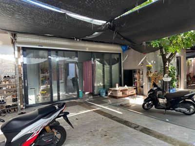 Bán nhà: 8x12, cấp bốn,hẻm 4m, đường 17,Tân thuận tây,Q7(củ)